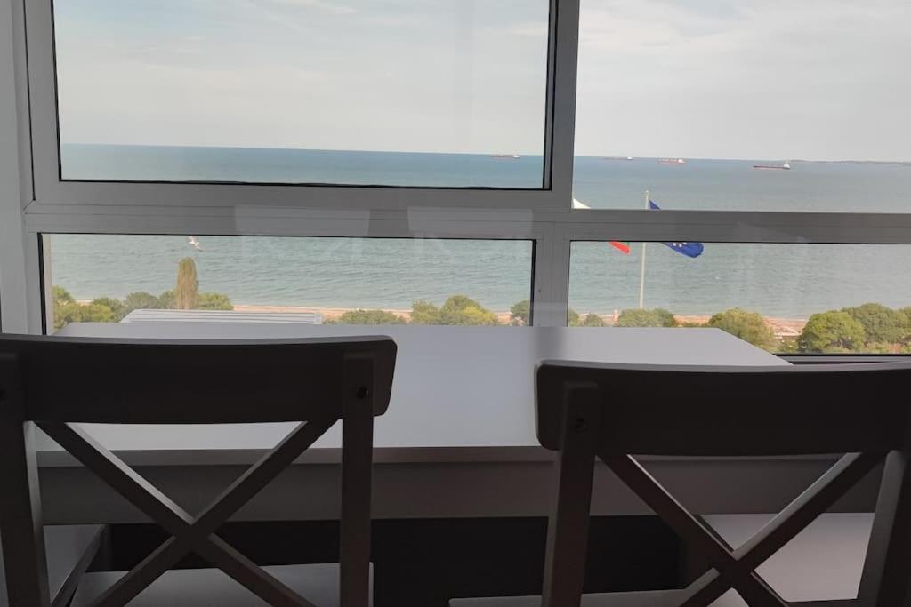 Sea View Flora Apartment Burgas Bagian luar foto